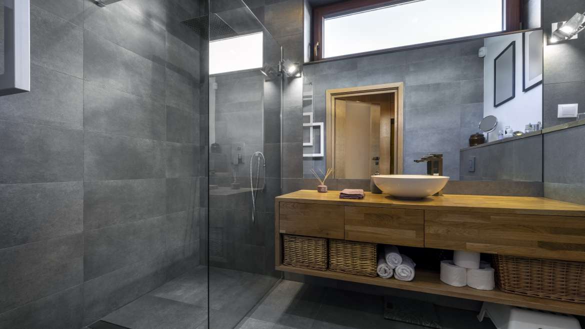 How to Choose Tiles To Match The Interior of Your Bathroom?